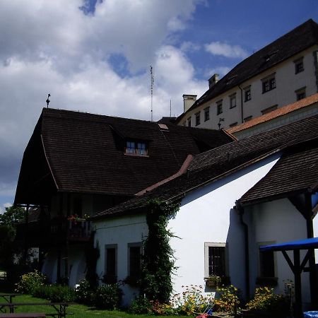 Penzion U Tkadlen Jindřichŭv Hradec Zewnętrze zdjęcie